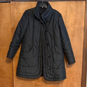 Elegant Black Puffer Coat for Women